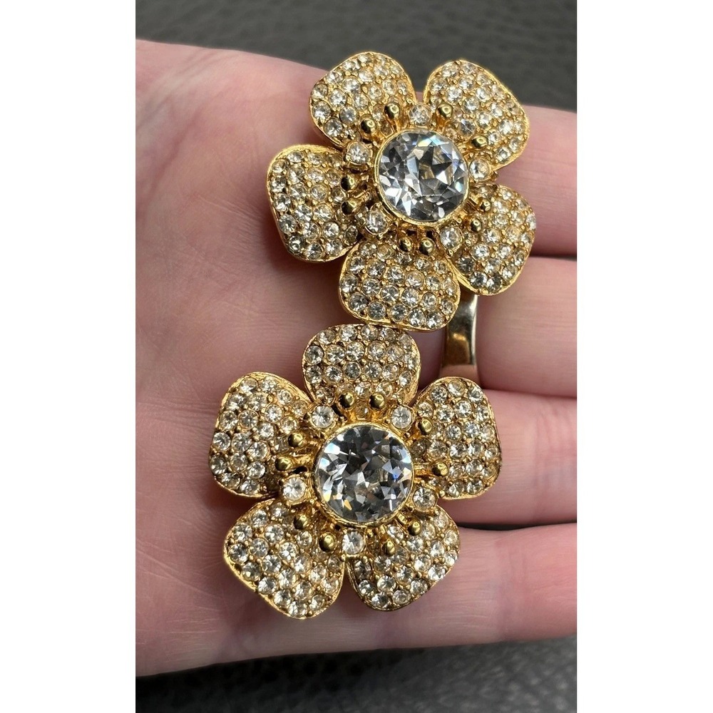 Vintage Ciner Pave Rhinestone Flower Crystal Chunky Clip Earrings Gold Tone